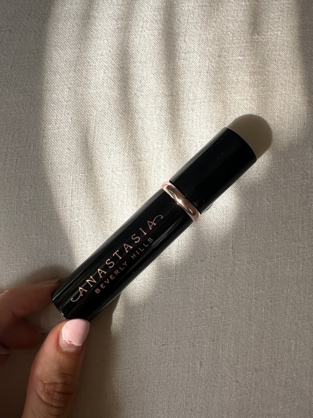 Anastasia Beverly Hills 
Mini Lash Sculpt Lengthening & Volumizing Mascara